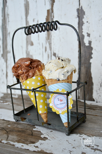 Celebrate National Ice Cream Month with Paper Crafts - FaveCrafts